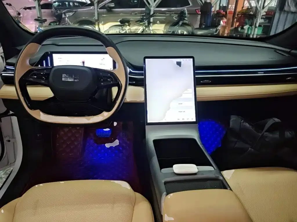 Geely Galaxy L6 — фото 8