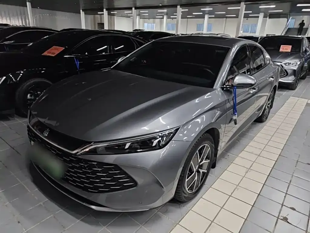 BYD Qin L — фото 1