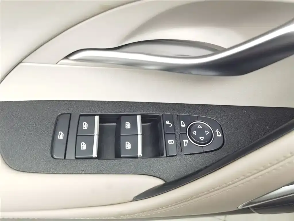 BYD Pro New Energy — фото 5