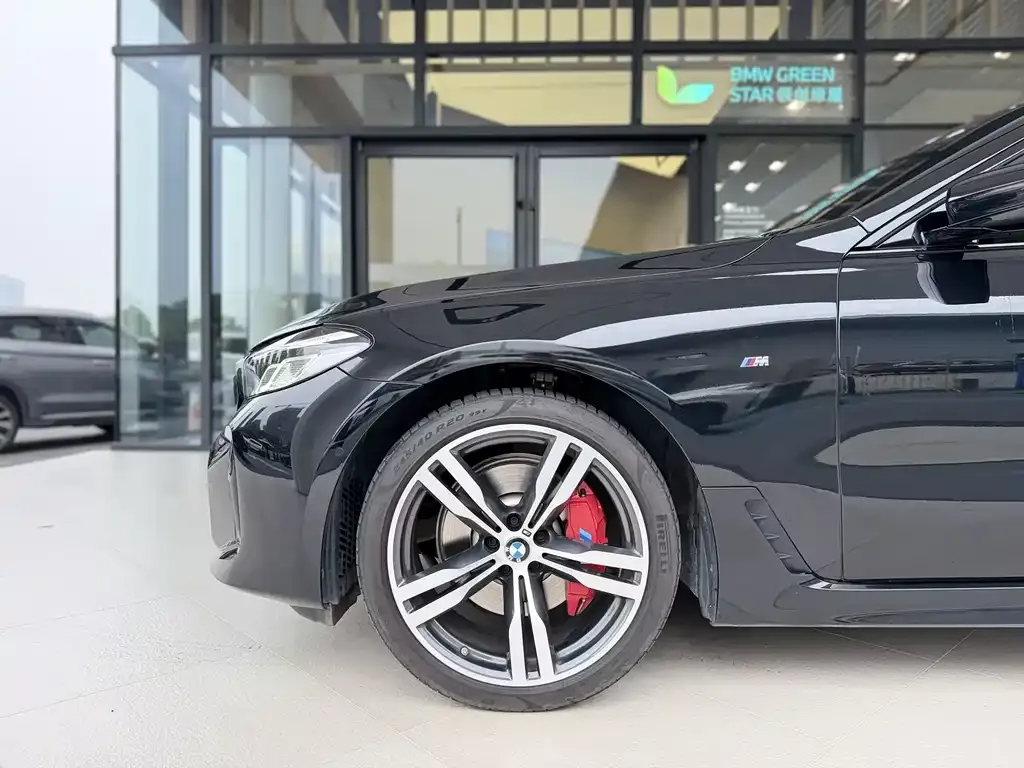 BMW 6 Series GT — фото 10