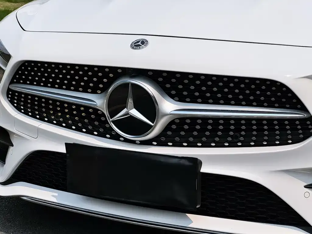 Mercedes-Benz CLS — фото 3