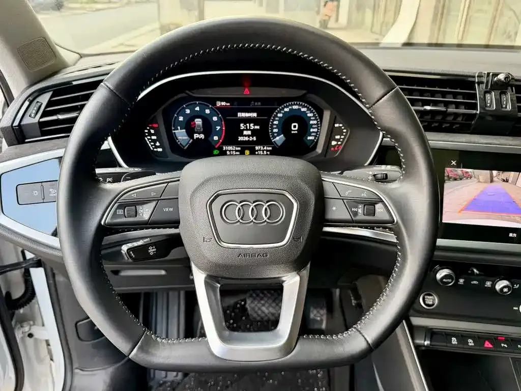 Audi Q3 — фото 3