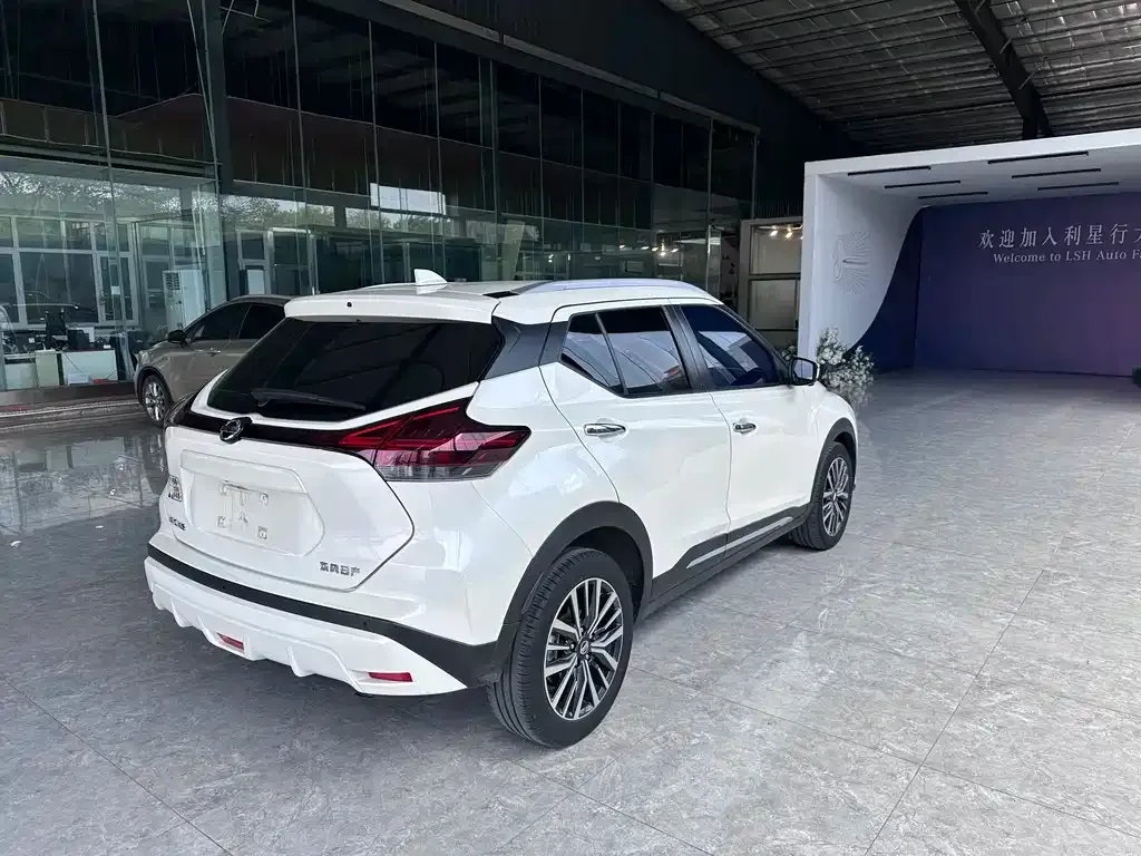 Nissan Kicks — фото 7
