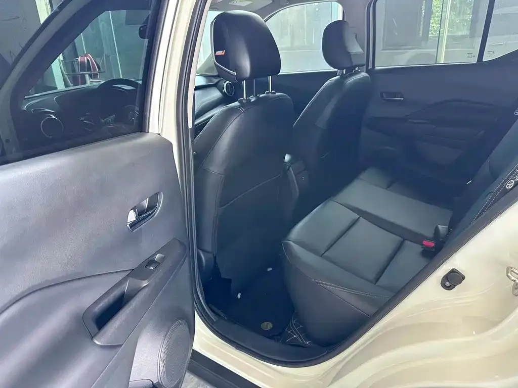 Nissan Kicks — фото 8