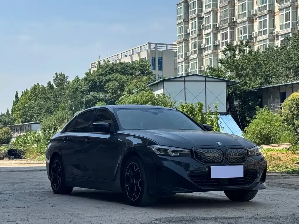 BMW i3 — фото 1