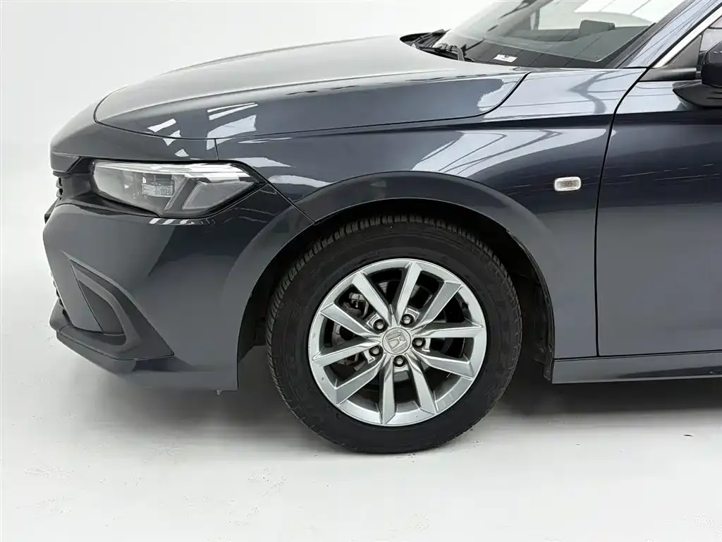 Honda Civic — фото 10
