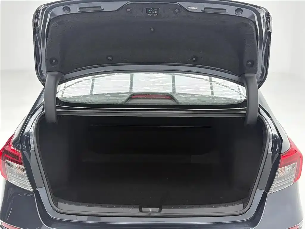 Honda Civic — фото 8