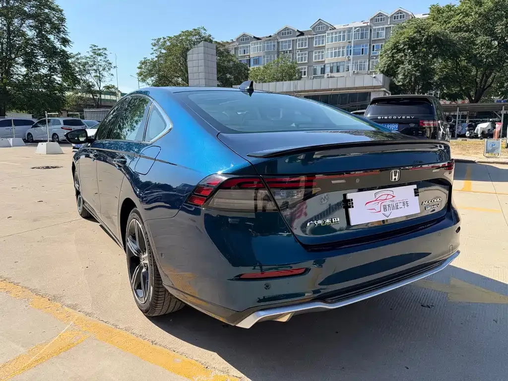 Honda Accord New Energy — фото 8