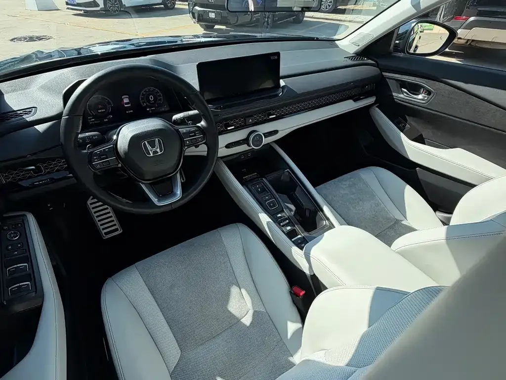 Honda Accord New Energy — фото 6
