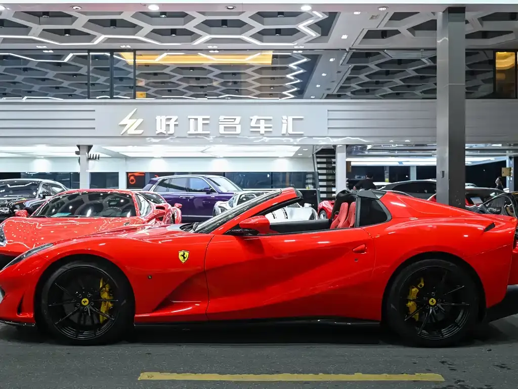 Ferrari 812 — фото 6