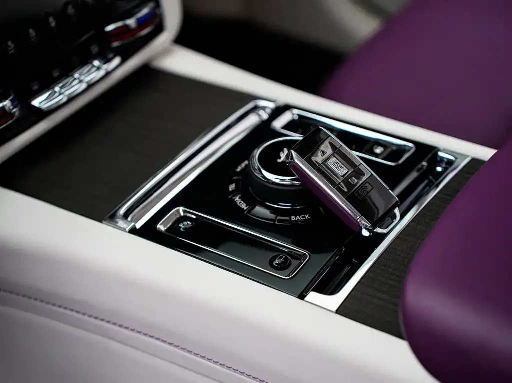 Rolls-Royce Phantom — фото 7