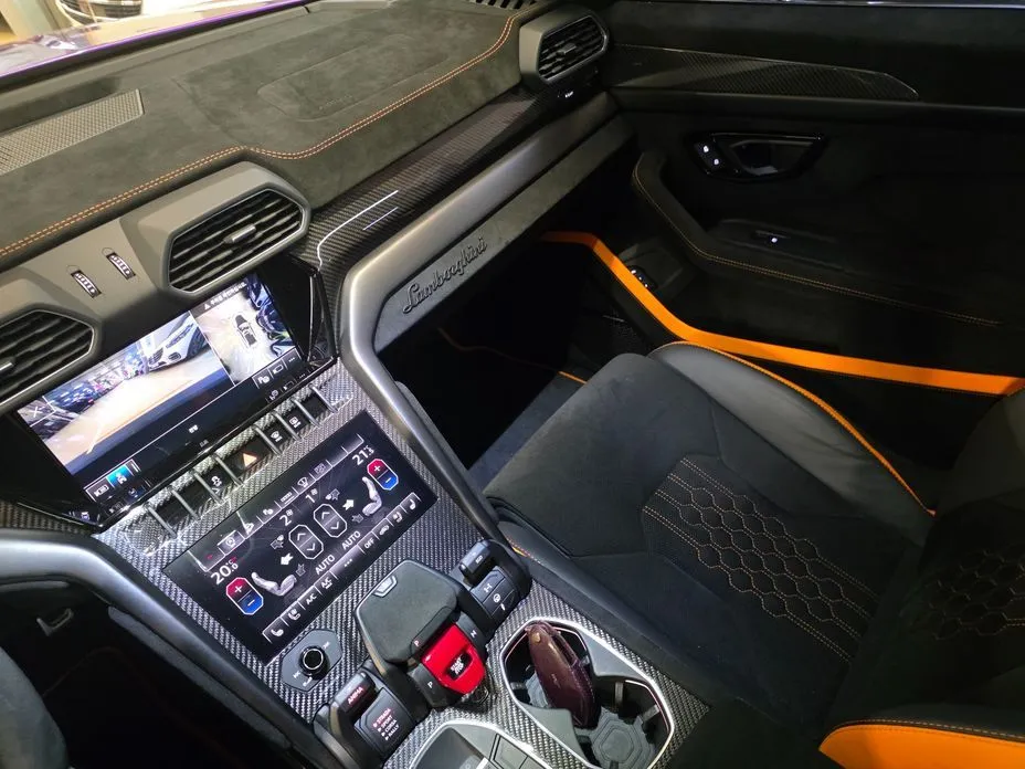 Lamborghini Urus — фото 6