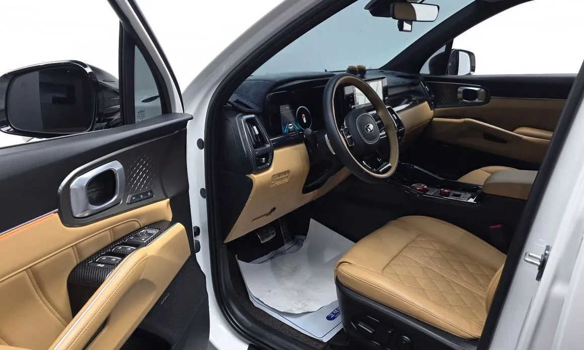 Kia Sorento — фото 10