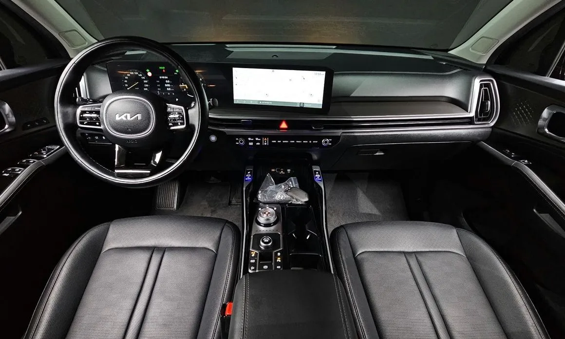Kia Sorento — фото 10