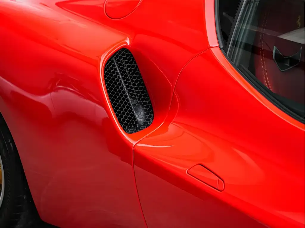 Ferrari 296 — фото 6