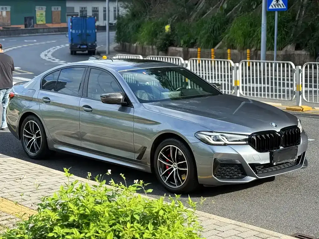BMW 5 Series (Import) — фото 7
