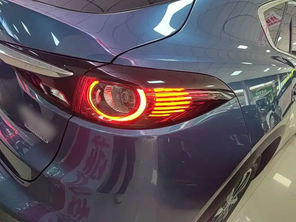 Mazda CX-4 — фото 10