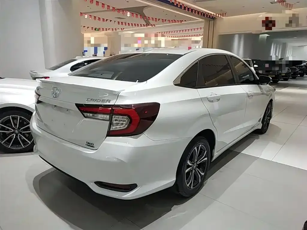 Honda Crider — фото 10