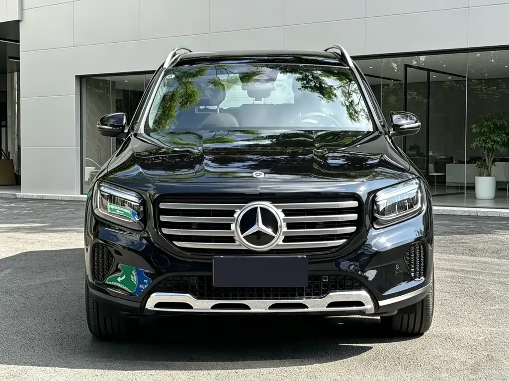 Mercedes-Benz GLB — фото 6