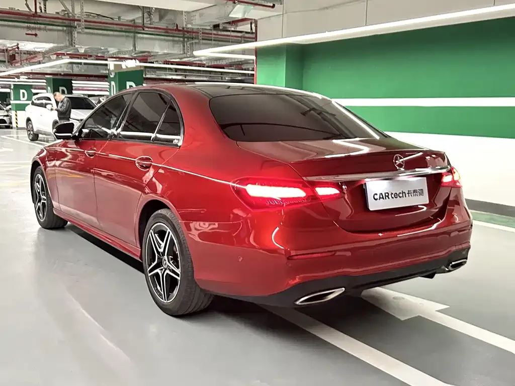 Mercedes-Benz E-Class (Import) — фото 5