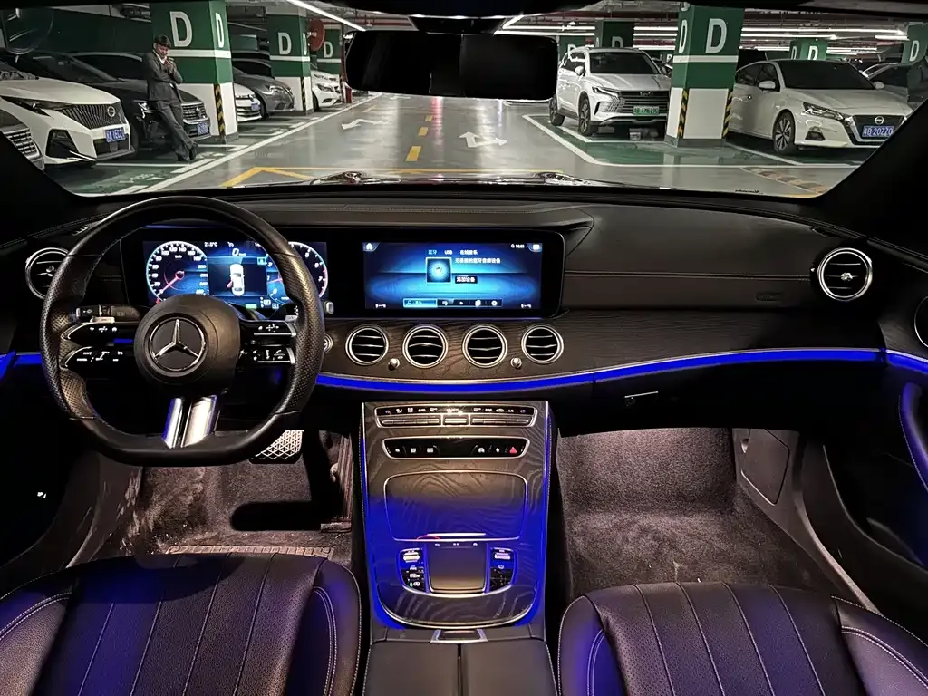 Mercedes-Benz E-Class (Import) — фото 8