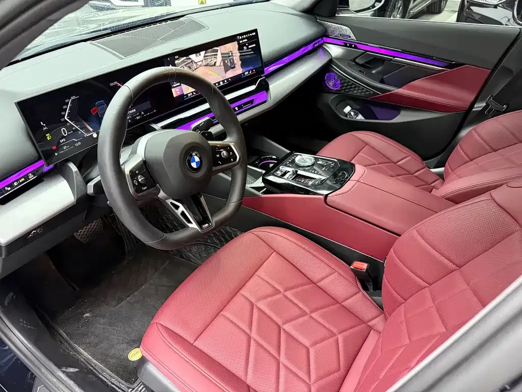 BMW 5 Series — фото 10