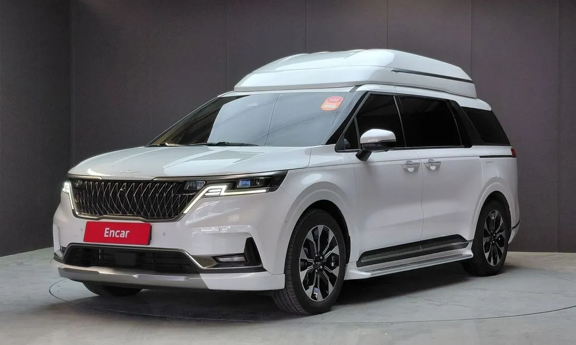 Kia Carnival — фото 1