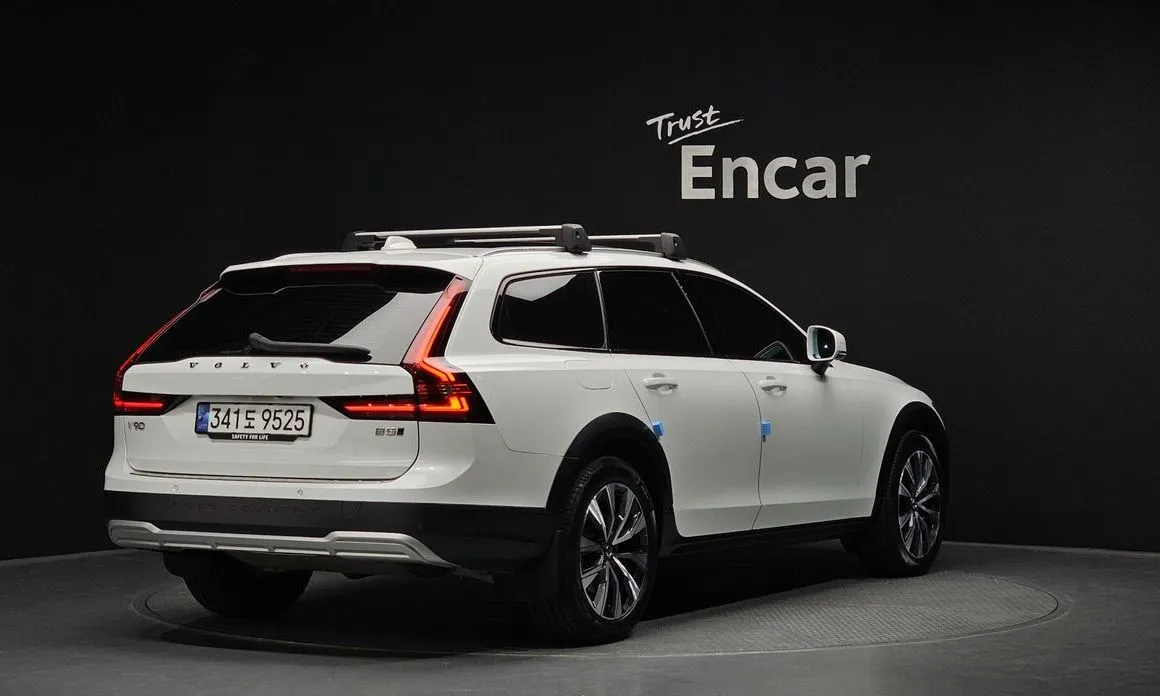 Volvo V90 — фото 2