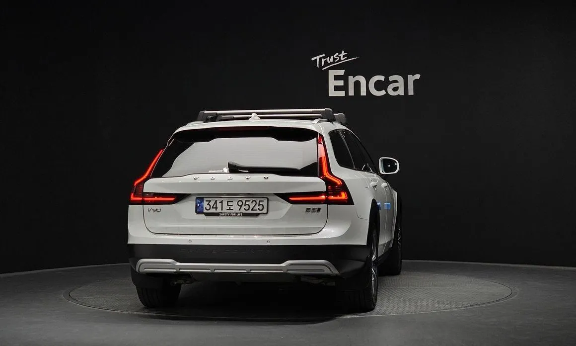 Volvo V90 — фото 3