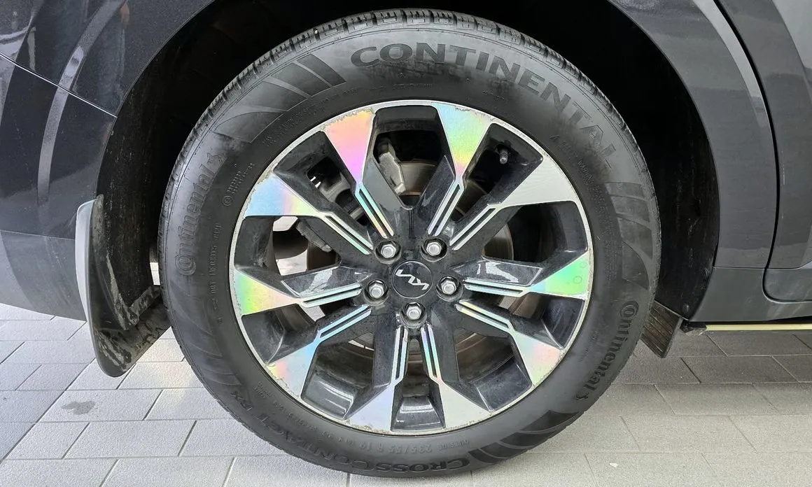 Kia Carnival — фото 10