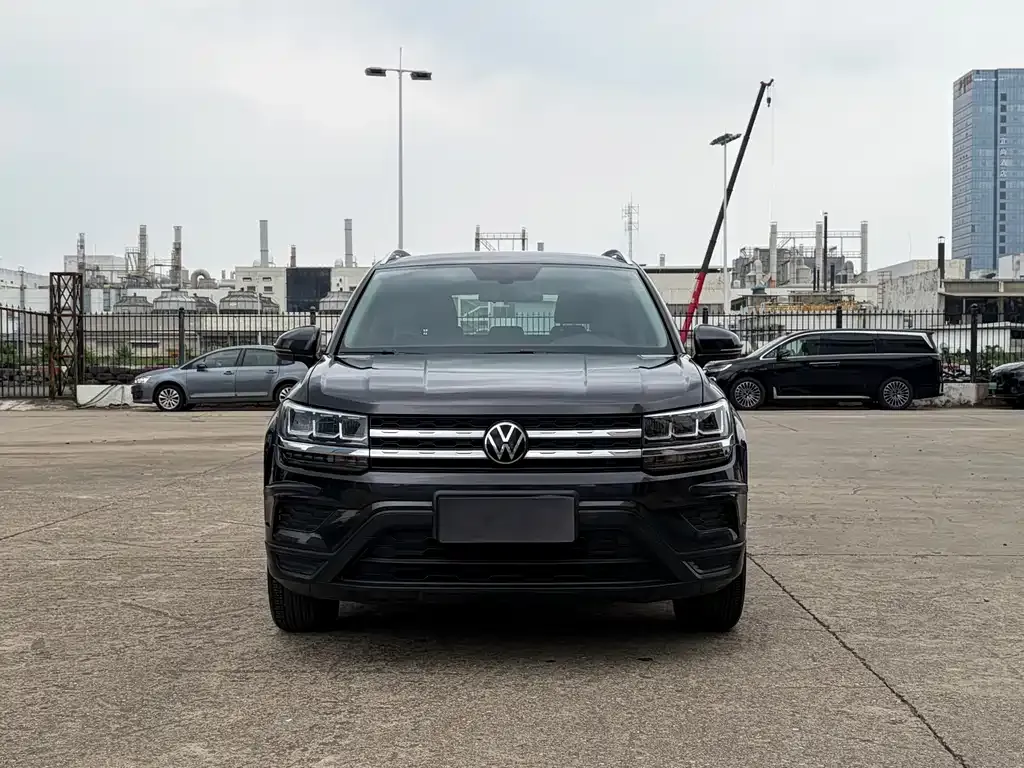 Volkswagen Tharu — фото 2