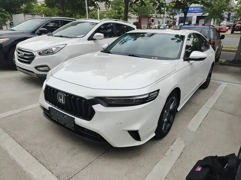 Honda Inspire — фото 1