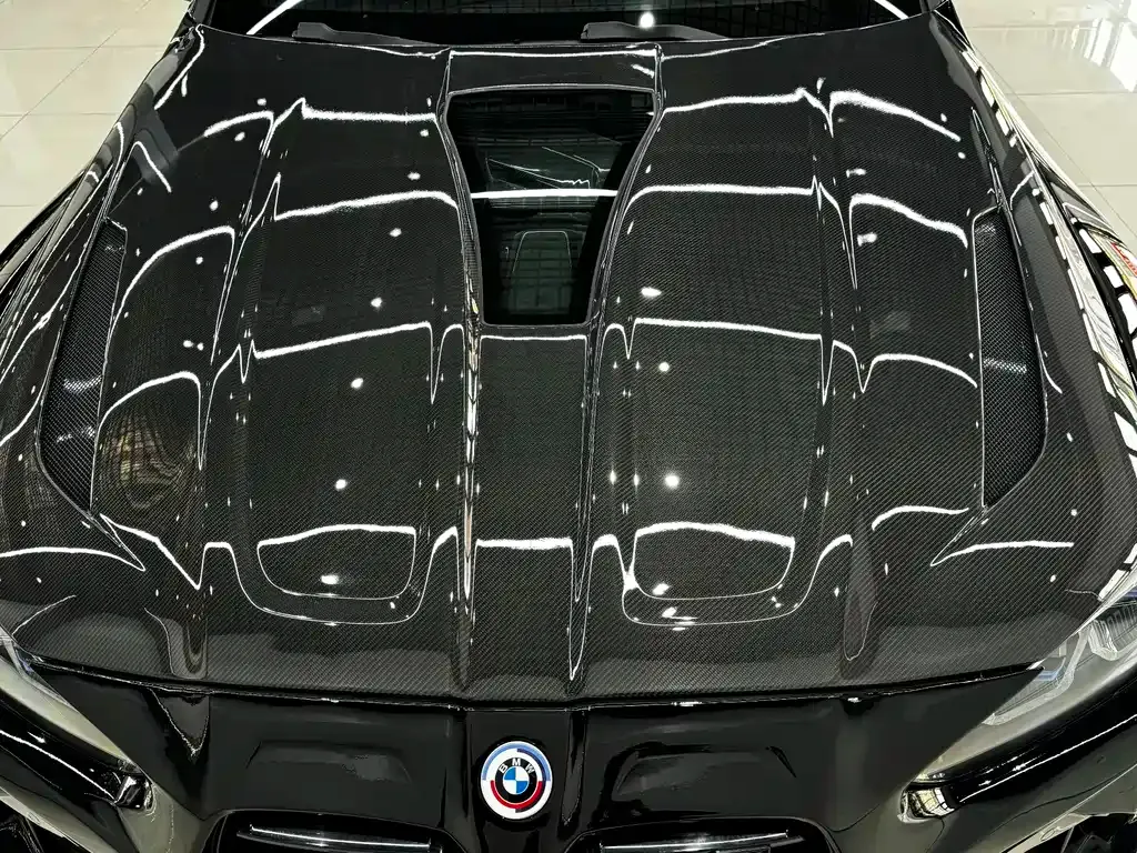 BMW M4 — фото 10