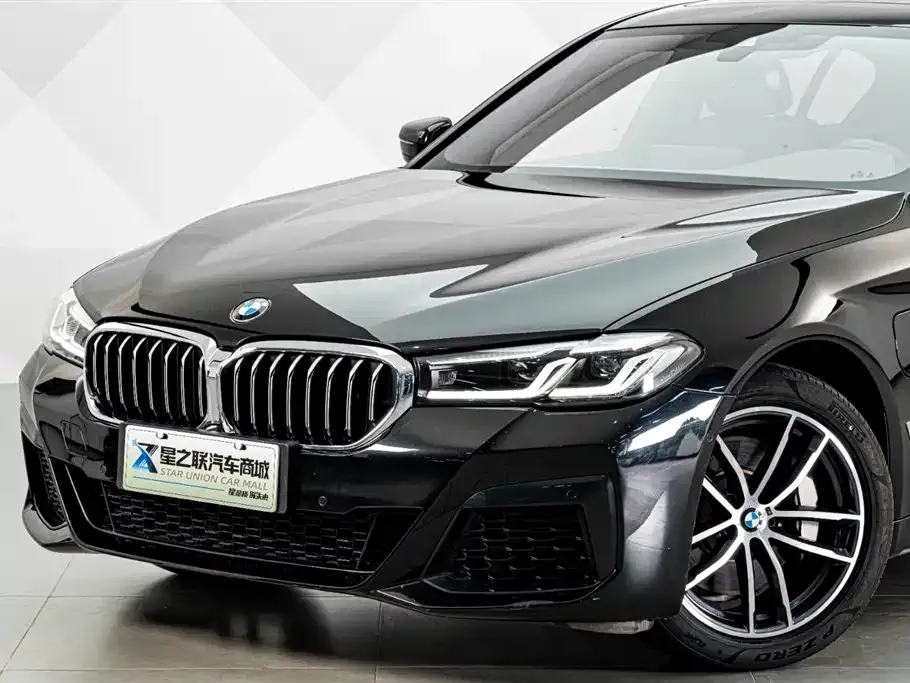 BMW 5 Series New Energy — фото 5