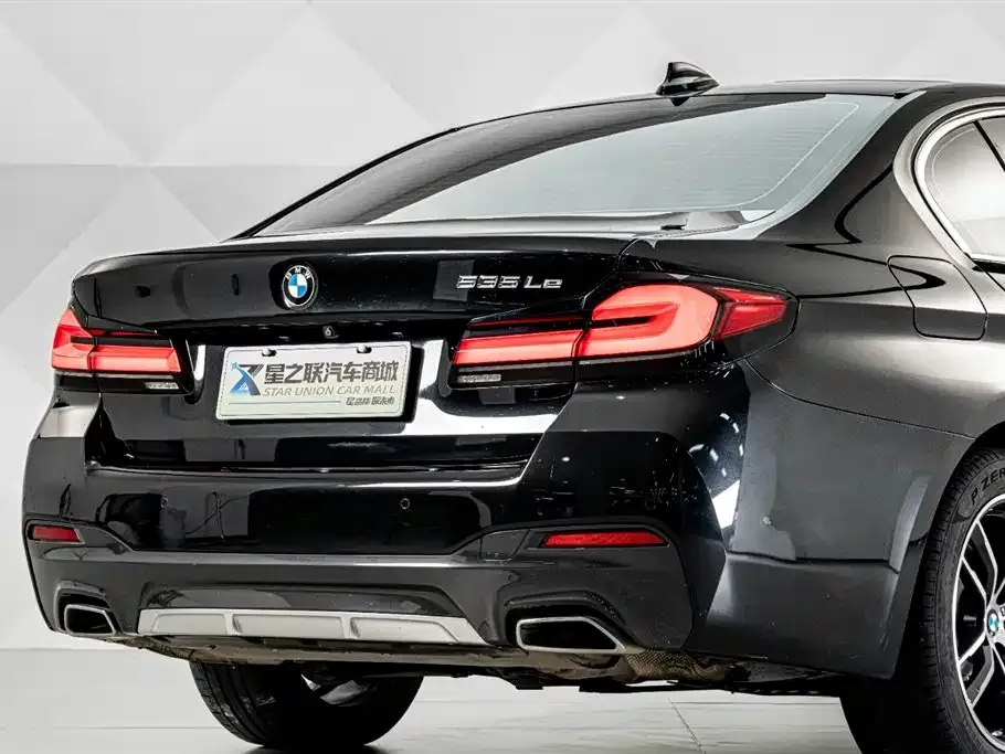 BMW 5 Series New Energy — фото 7