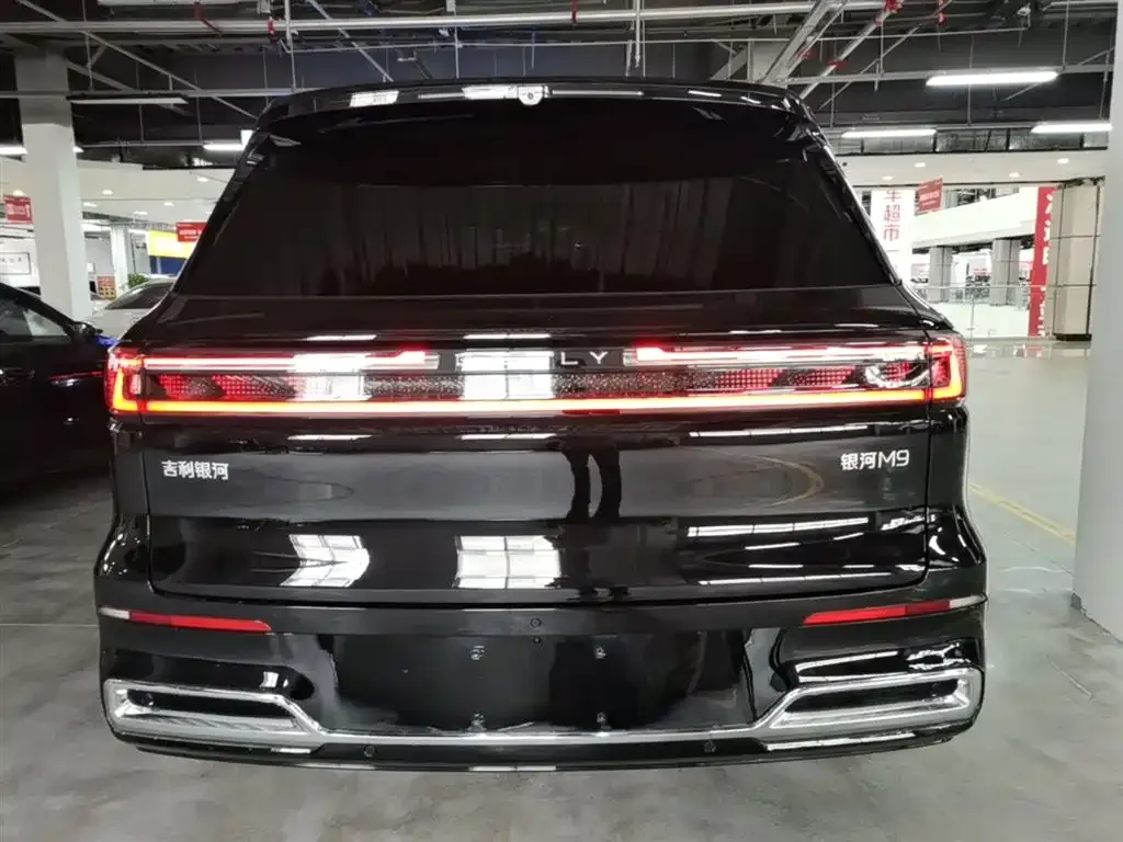 Geely Galaxy M9 — фото 4