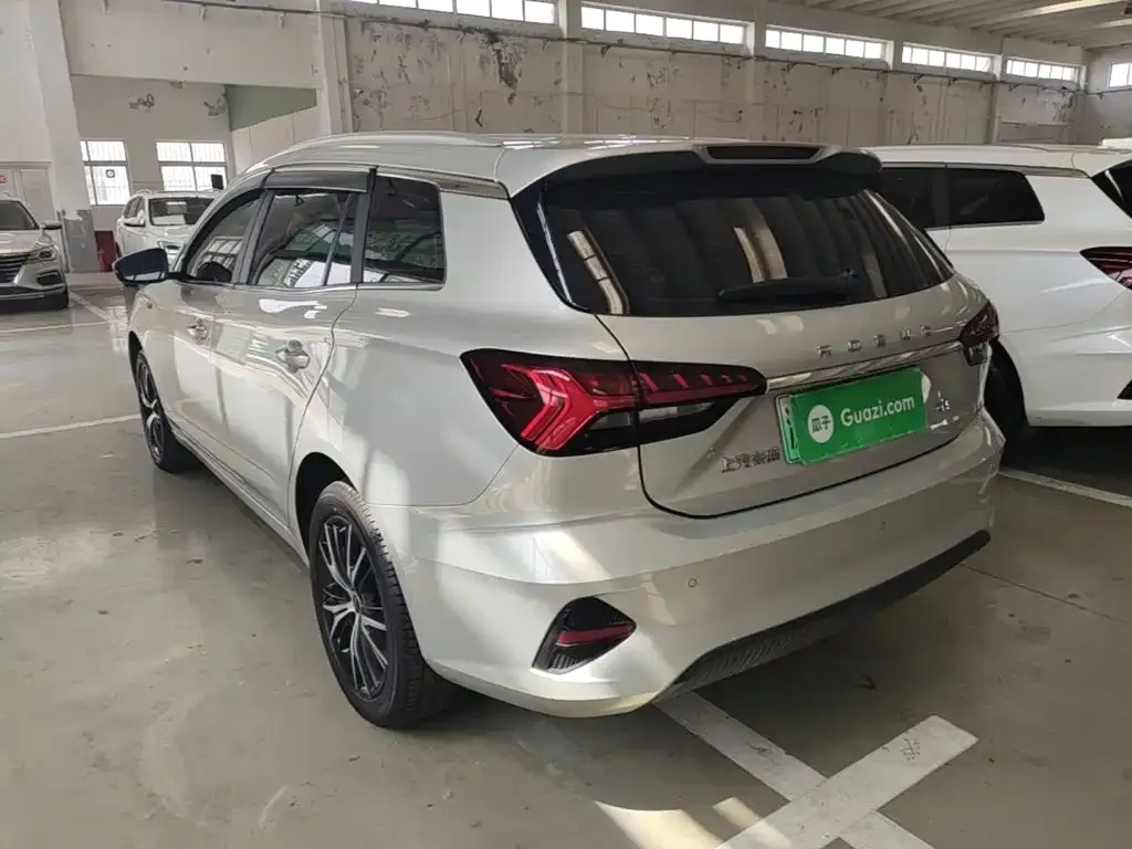 Roewe Ei5 — фото 3