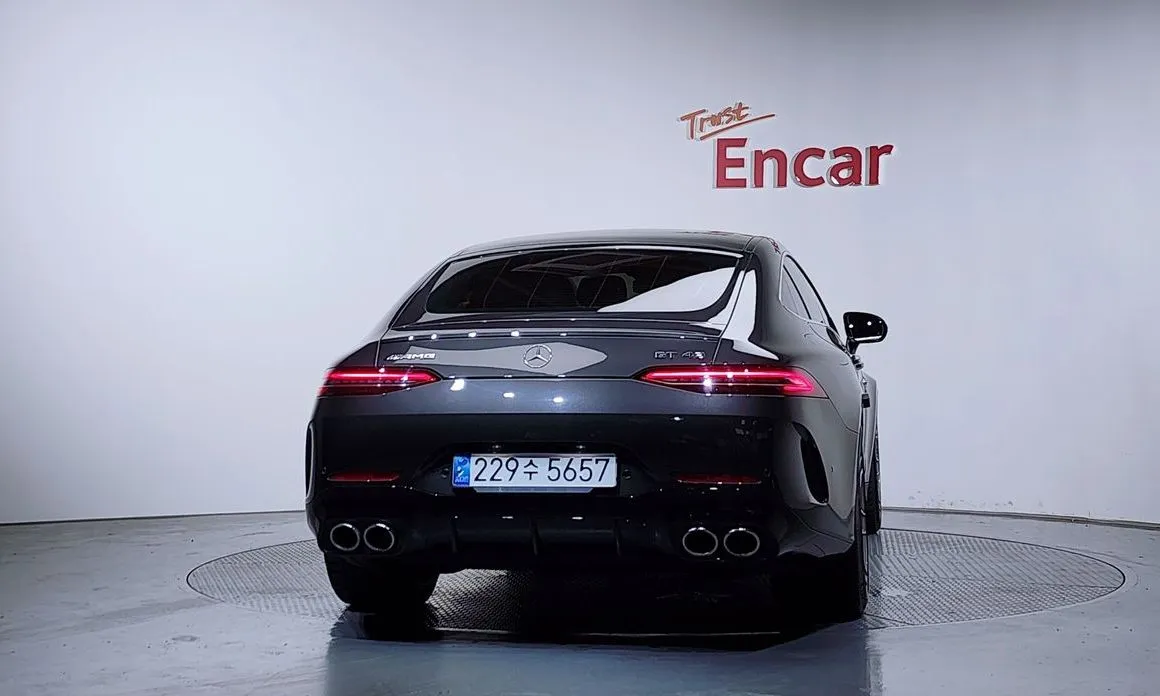 Mercedes-Benz AMG GT — фото 9