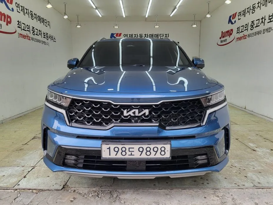 Kia Sorento — фото 8