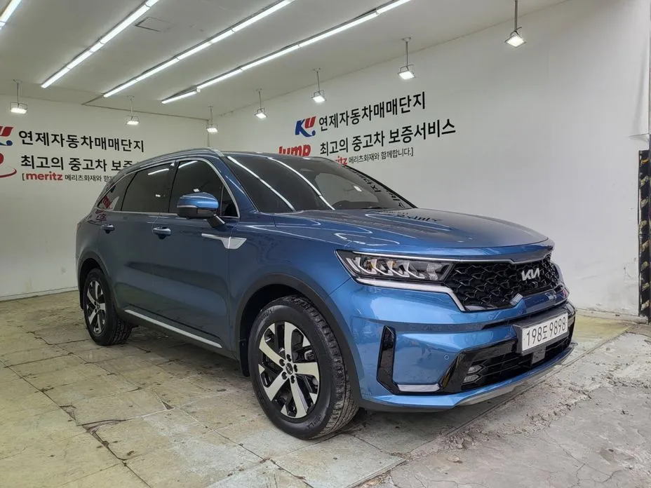 Kia Sorento — фото 10
