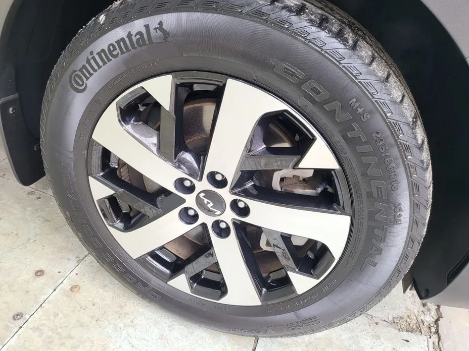 Kia Sorento — фото 2