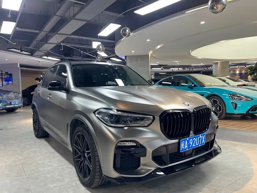 BMW X5 (Import) — фото 5