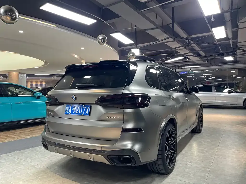 BMW X5 (Import) — фото 8
