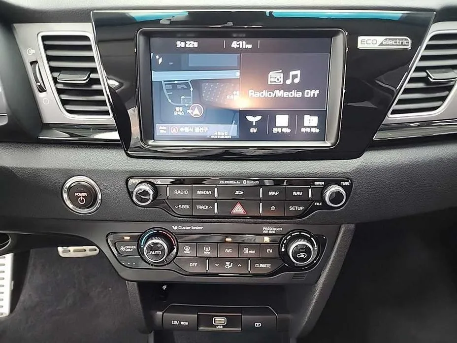 Kia Niro — фото 6