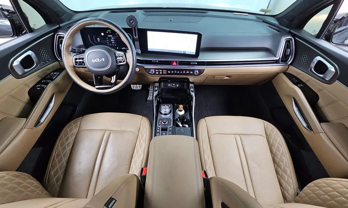 Kia Sorento — фото 8