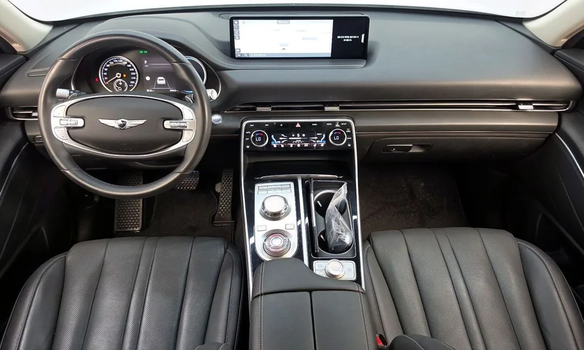 Genesis GV80 — фото 10
