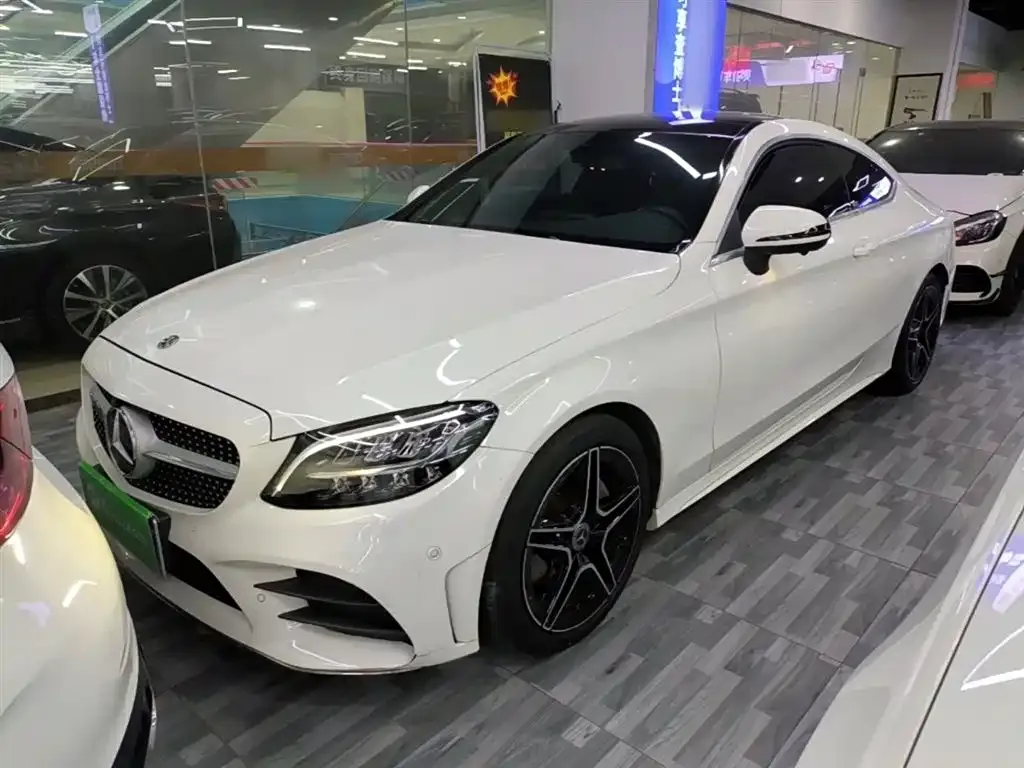 Mercedes-Benz C-Class (Import) — фото 1