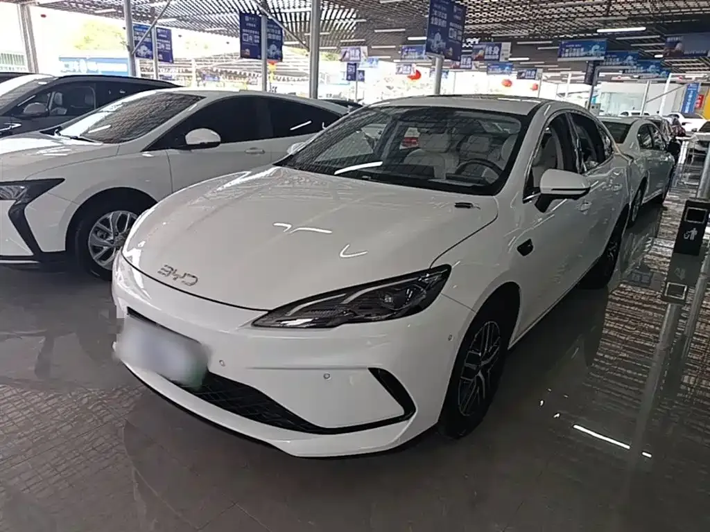 BYD Seal 05 DM-i — фото 1
