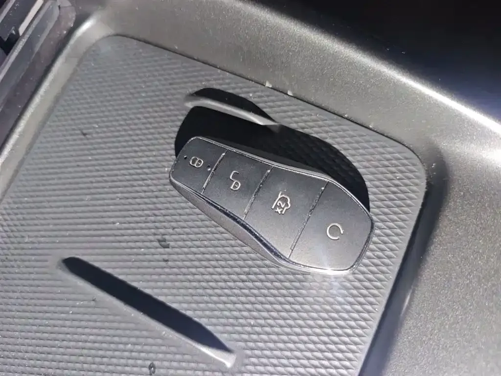 BYD Seal 06 — фото 8