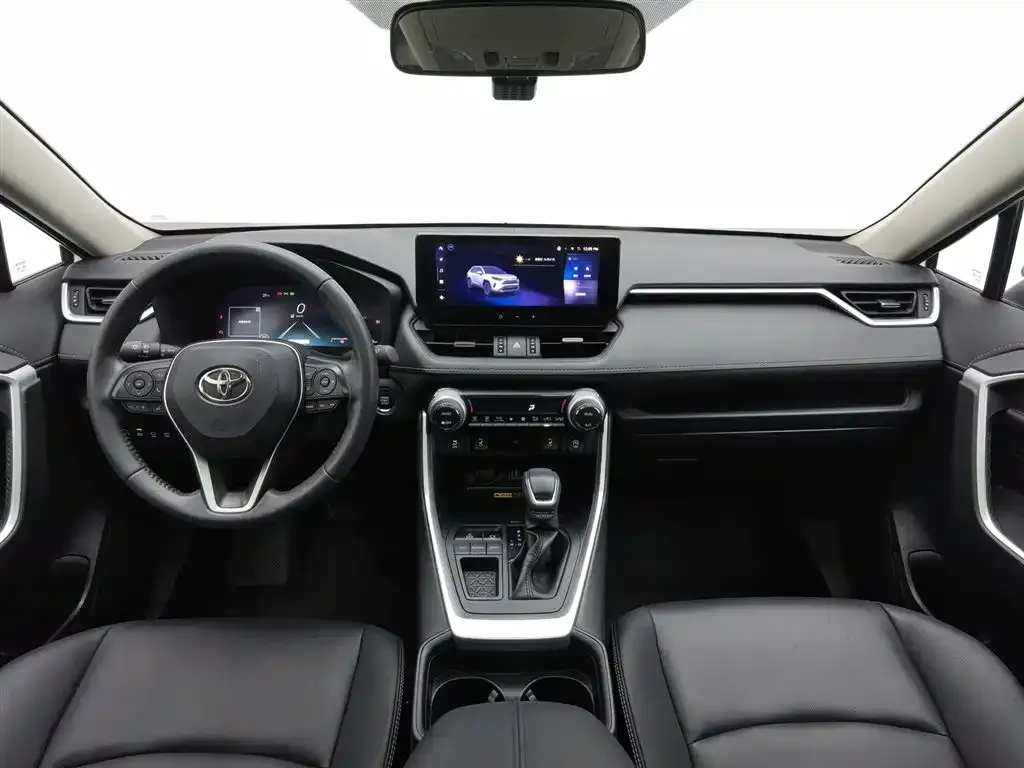 Toyota RAV4 — фото 6